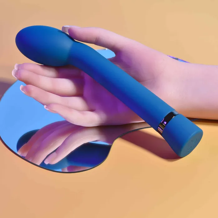 EVOLVED Female Sex Toys PLAYBOY PLEASURE ON THE SPOT G SPOT VIBRATOR